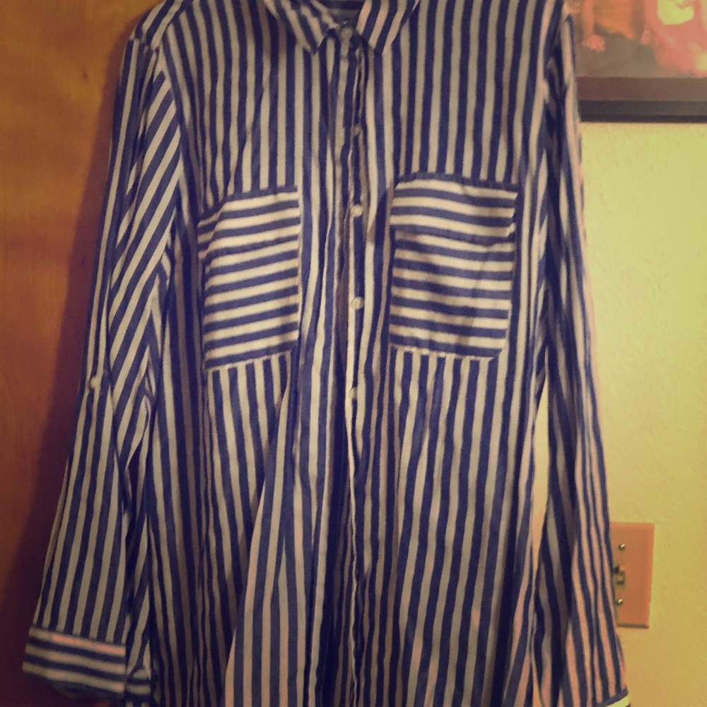 Button-up blouse